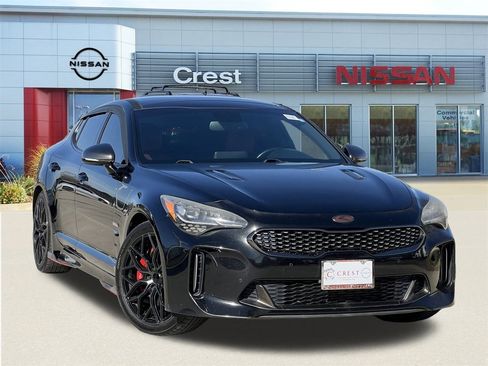 Used 2018 Kia Stinger GT1 image 1