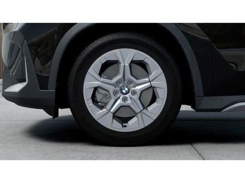 New 2026 BMW X1 xDrive28i w/ Convenience Package image 8