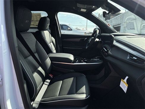 New 2026 Buick Enclave Sport Touring w/ Power Package image 25