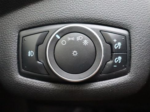Used 2015 Ford Escape Titanium w/ Equipment Group 301A AWD/4WD image 29