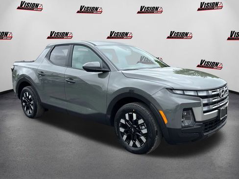 New 2025 Hyundai Santa Cruz SE image 3