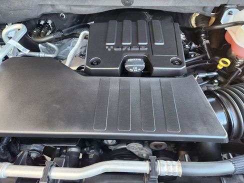 Certified 2024 GMC Sierra 1500 Elevation image 32