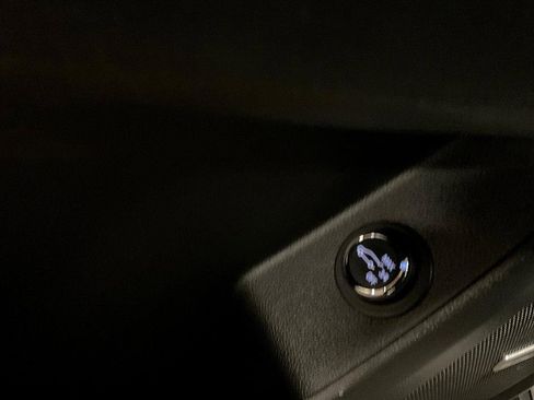 Used 2024 Chevrolet Traverse RS w/ LPO, Floor Liner Package image 30