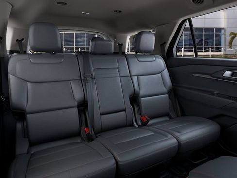 New 2027 Ford Explorer Active w/ Active Comfort Package RWD image 11