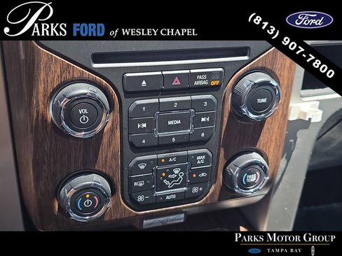 Used 2014 Ford F150 Lariat w/ Equipment Group 502A Luxury RWD image 23