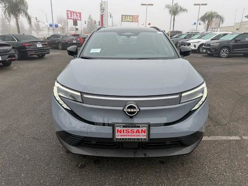 New 2026 Nissan Leaf Platinum+ w/ Cargo Package (Platinum+) image 2