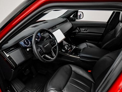 Used 2024 Land Rover Range Rover Sport SE image 35