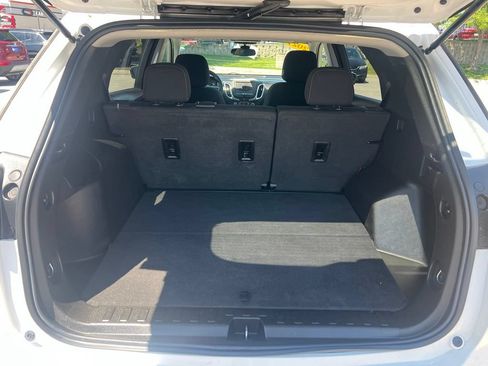 Used 2021 Chevrolet Equinox LT AWD/4WD image 22