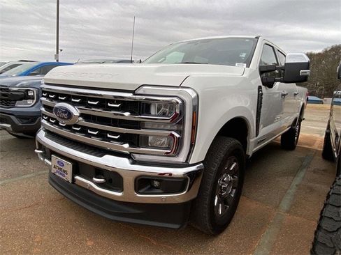 Used 2024 Ford F250 Lariat w/ Lariat Ultimate Package image 38