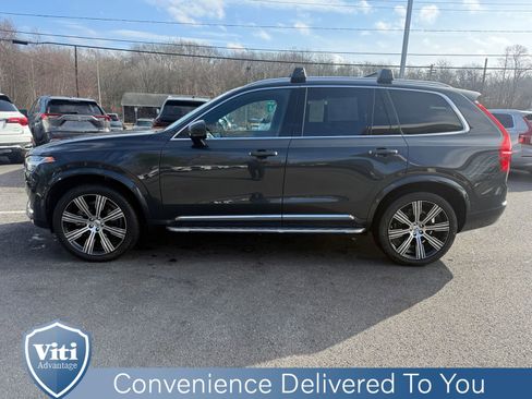 Certified 2022 Volvo XC90 T6 Inscription w/ Lounge Package image 5