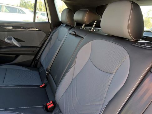 New 2026 Volkswagen Tiguan SE R-Line image 25