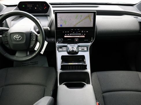 Used 2024 Toyota bZ4X XLE image 2