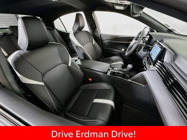 Used 2026 Toyota Camry SE FWD image 24