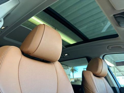 Used 2022 BMW X7 xDrive40i w/ Premium Package image 17