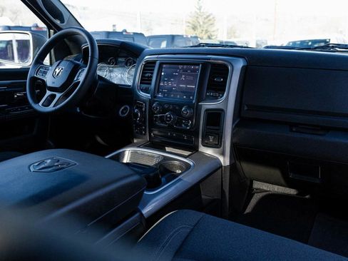 Used 2022 RAM 1500 Classic Warlock w/ Electronics Group AWD/4WD image 28