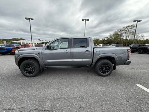 New 2026 Nissan Frontier SV w/ SV Convenience Package image 3