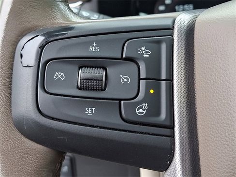 Used 2023 GMC Yukon Denali image 22