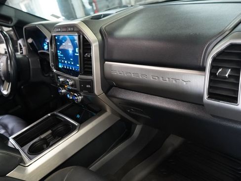 Used 2022 Ford F350 Platinum AWD/4WD image 25