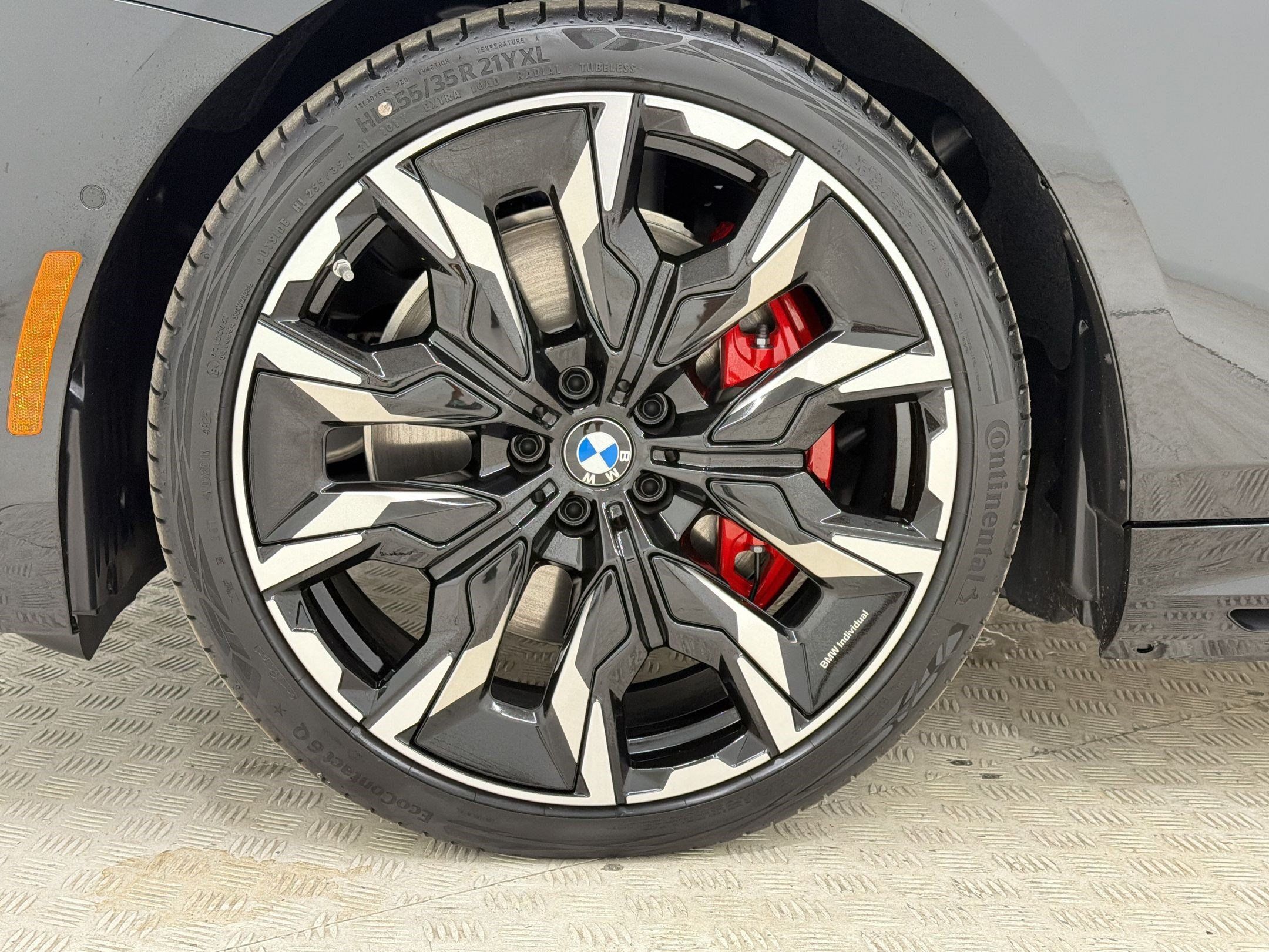 New 2026 BMW i5 M60 AWD/4WD image 12