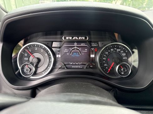 Used 2022 RAM 1500 Big Horn AWD/4WD image 19