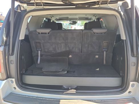 Used 2016 GMC Yukon SLE w/ Convenience Package AWD/4WD image 40