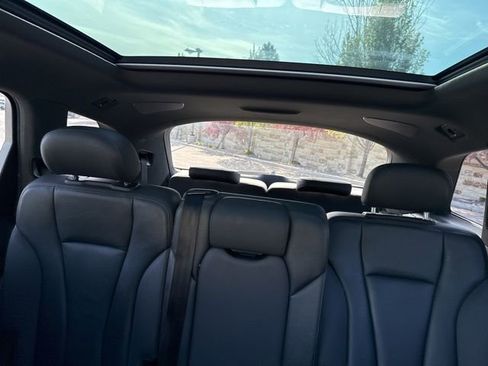 Used 2020 Audi Q7 3.0T Premium Plus AWD/4WD image 27