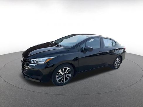 Used 2025 Nissan Versa SV w/ Trunk Package image 8