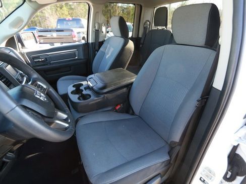 Used 2024 RAM 1500 Classic SLT image 22