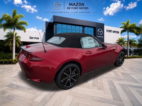 New 2026 MAZDA MX-5 Miata Grand Touring RWD image 6