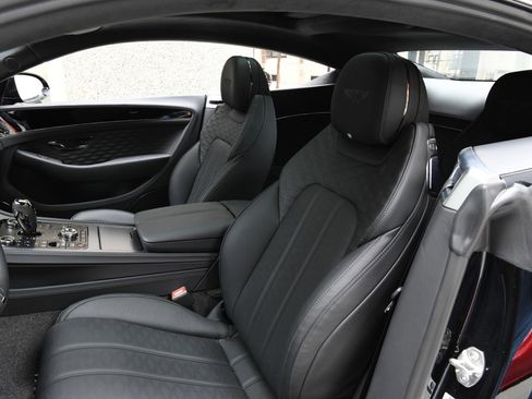 New 2025 Bentley Continental GT Speed image 9