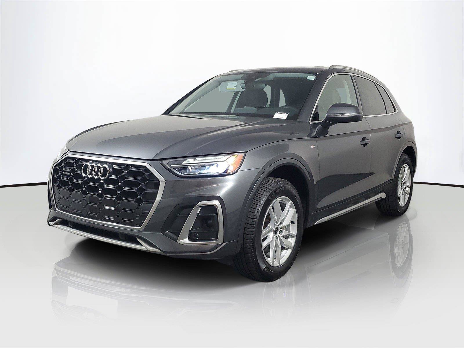 Used 2023 Audi Q5 2.0T Premium AWD/4WD image 3