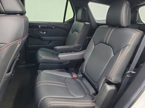 Certified 2024 Honda Pilot TrailSport image 11