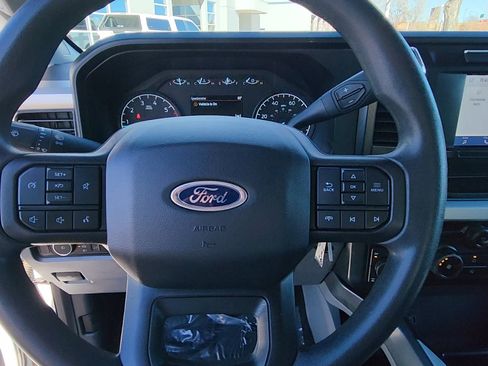 Used 2023 Ford F250 XLT w/ FX4 Off-Road Package image 22