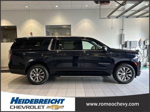 Certified 2024 Chevrolet Suburban LS w/ Driver Alert Package AWD/4WD image 2