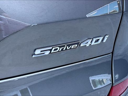 Used 2023 BMW X5 sDrive40i w/ Executive Package image 9