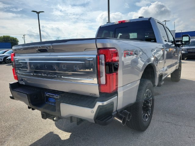 Certified 2024 Ford F350 Platinum w/ FX4 Off-Road Package AWD/4WD image 7