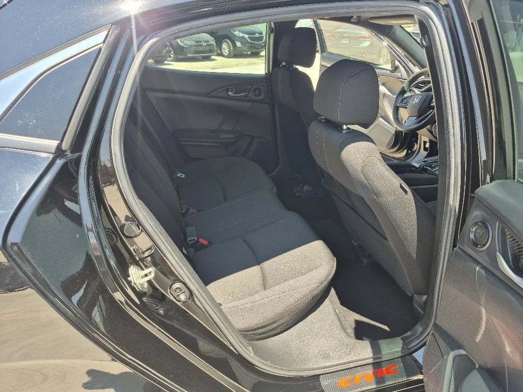 Used 2019 Honda Civic EX image 19