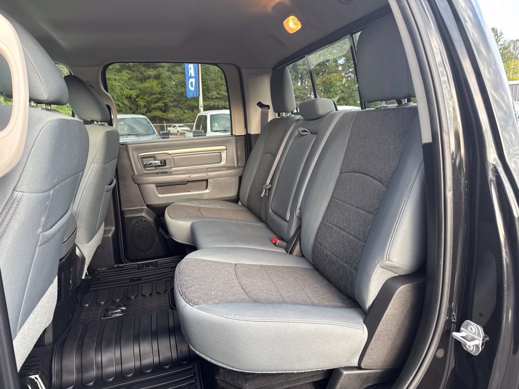Used 2018 RAM 3500 Big Horn AWD/4WD image 11