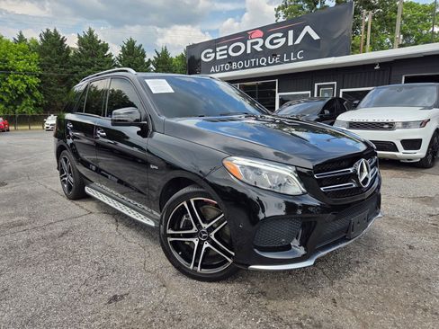 Used 2019 Mercedes-Benz GLE 43 AMG 4MATIC image 2