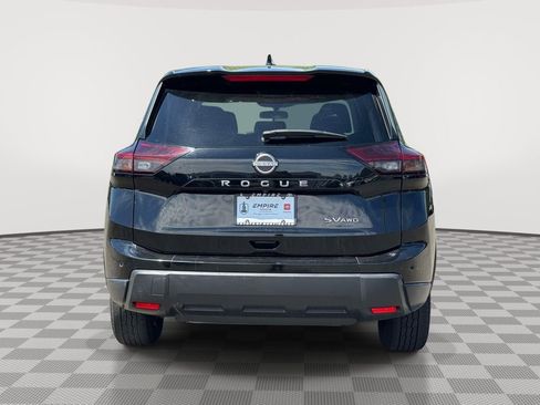Used 2024 Nissan Rogue SV AWD/4WD image 5