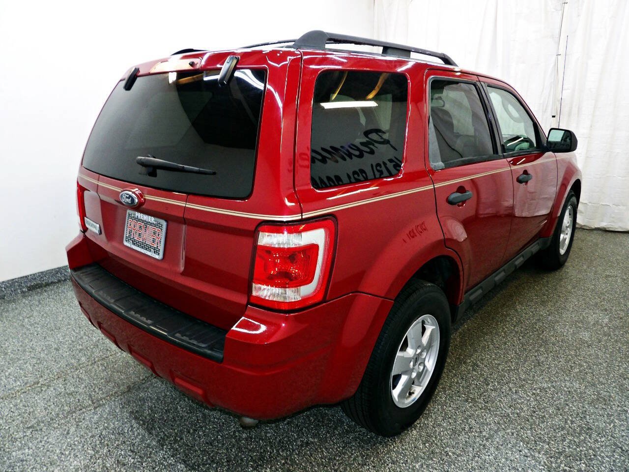 Used 2009 Ford Escape XLS FWD image 6