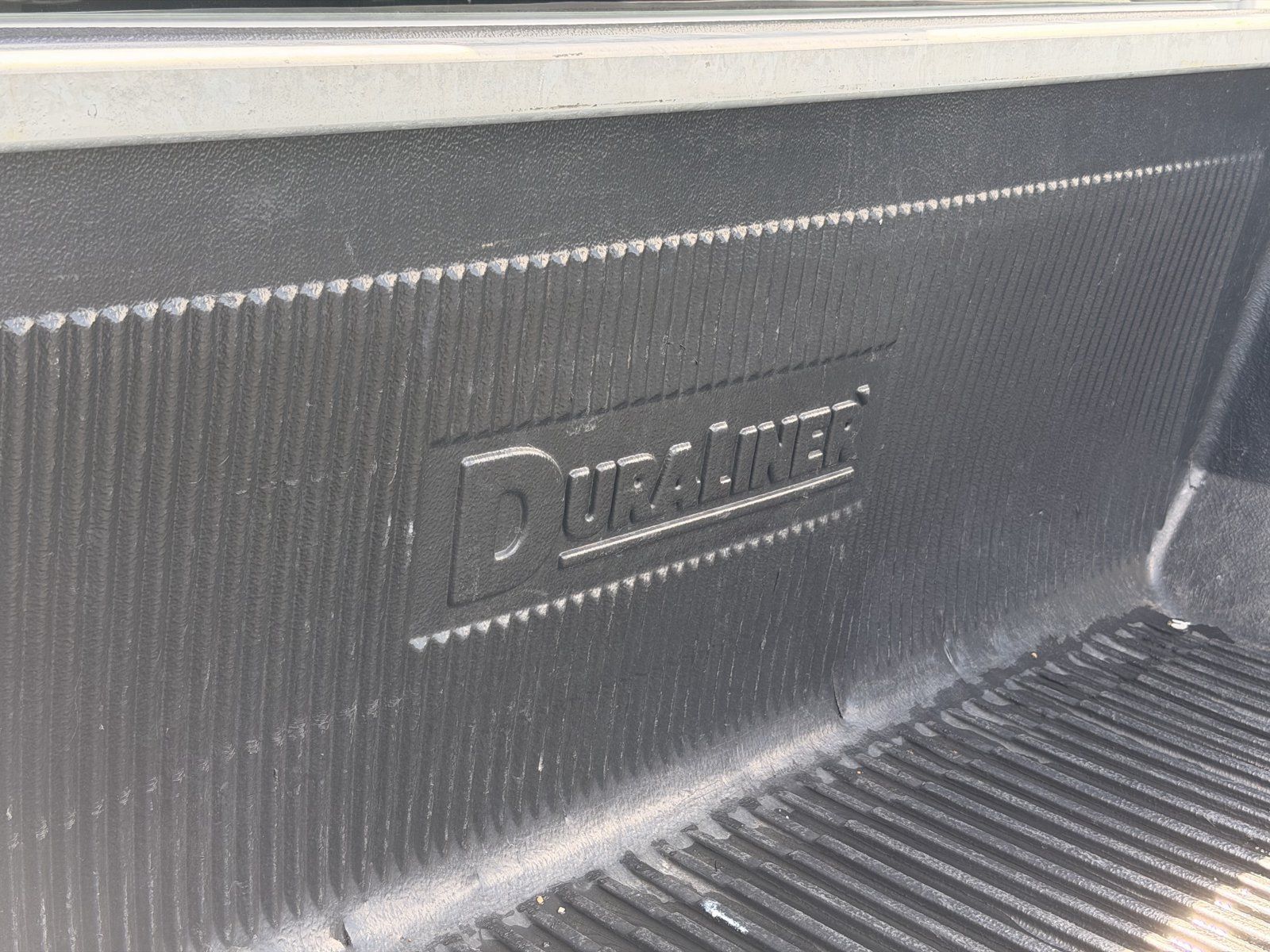 Used 2025 Chevrolet Silverado 1500 W/T RWD image 35