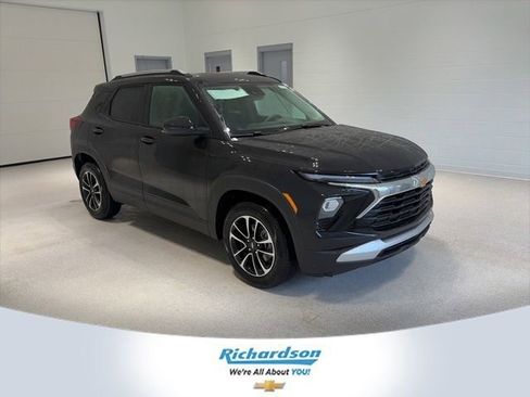 New 2026 Chevrolet TrailBlazer LT w/ Convenience Package image 1