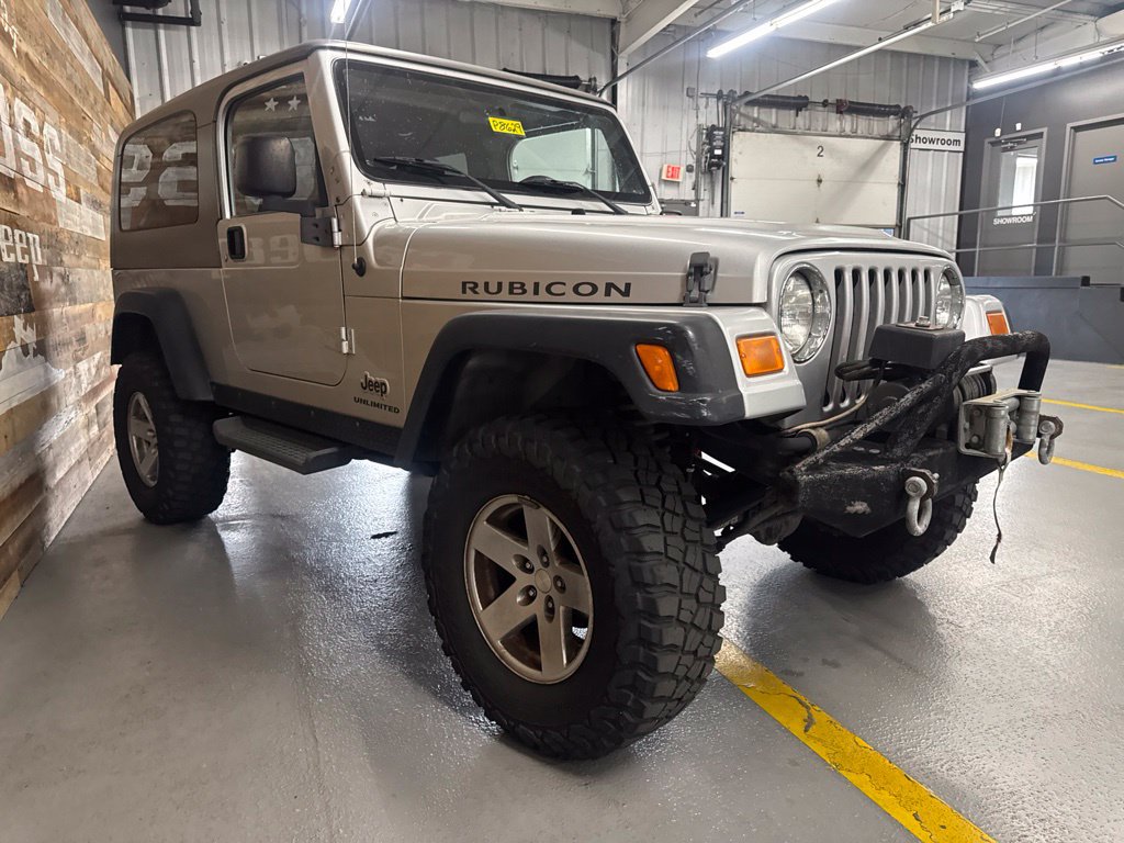 Used 2006 Jeep Wrangler Unlimited Rubicon AWD/4WD image 2