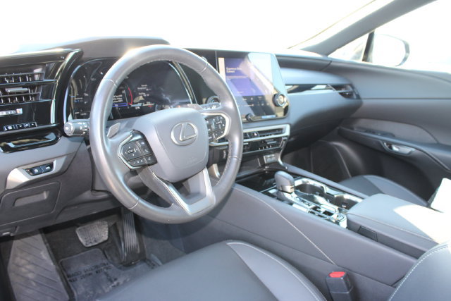 Certified 2025 Lexus RX 350 FWD image 12