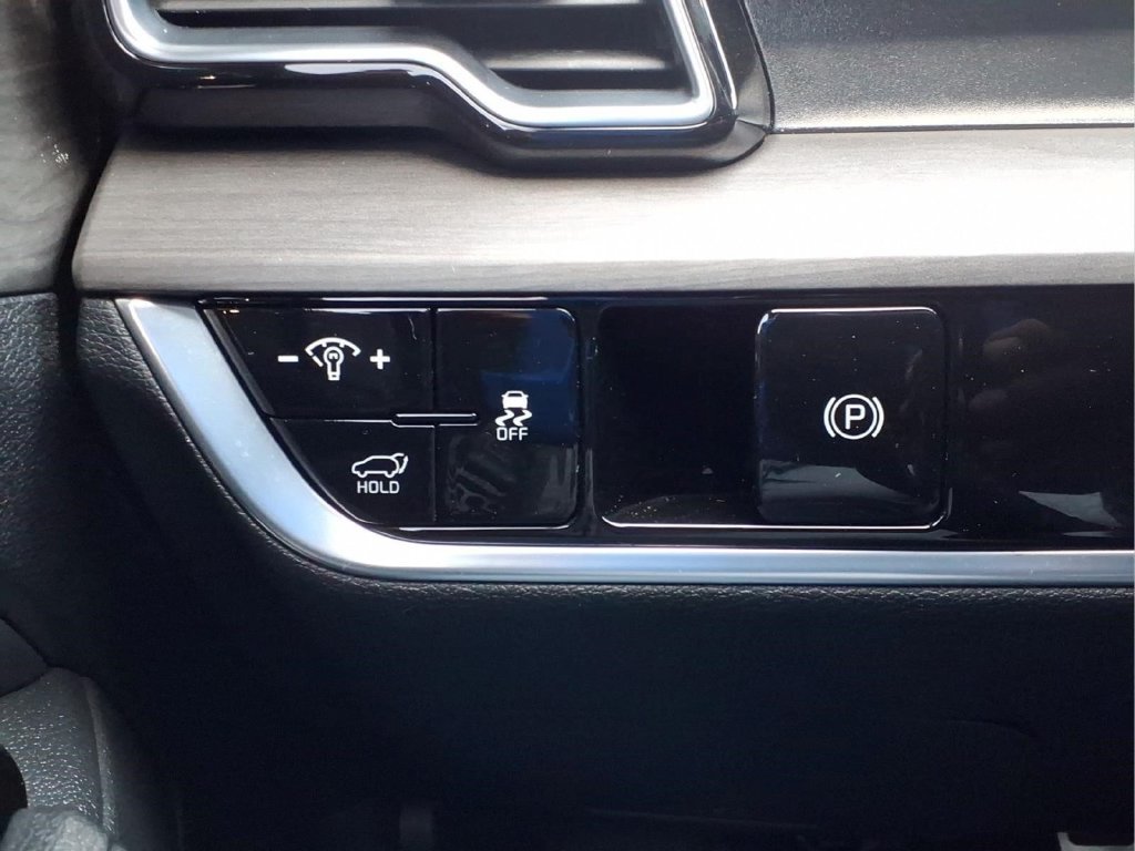 Used 2023 Kia Sportage X-Pro AWD/4WD image 25