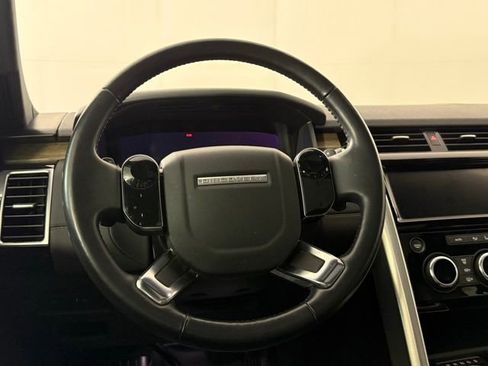 Used 2020 Land Rover Discovery HSE image 25