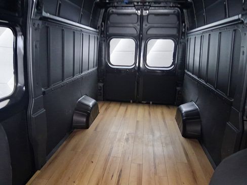 Used 2024 RAM ProMaster 3500 w/ Quick Order Package 22G SLT image 14