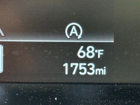 Used 2025 Hyundai Elantra SE FWD image 19