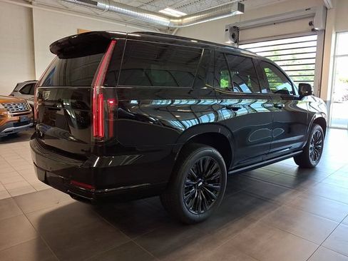 Used 2025 Cadillac Escalade Sport w/ LPO, ONYX Package AWD/4WD image 6